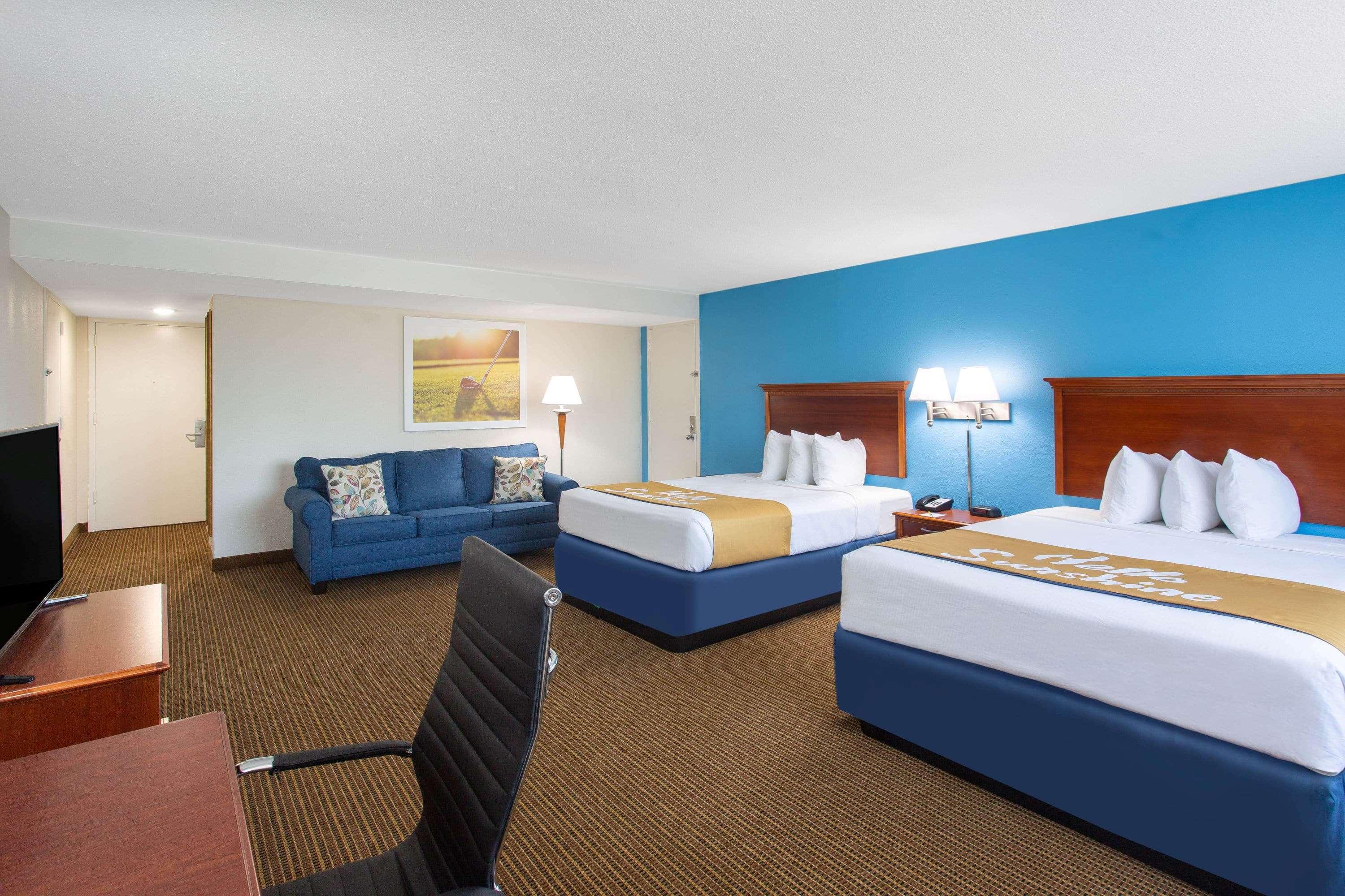 Days Inn & Suites By Wyndham Tallahassee Conf Center I-10 Extérieur photo