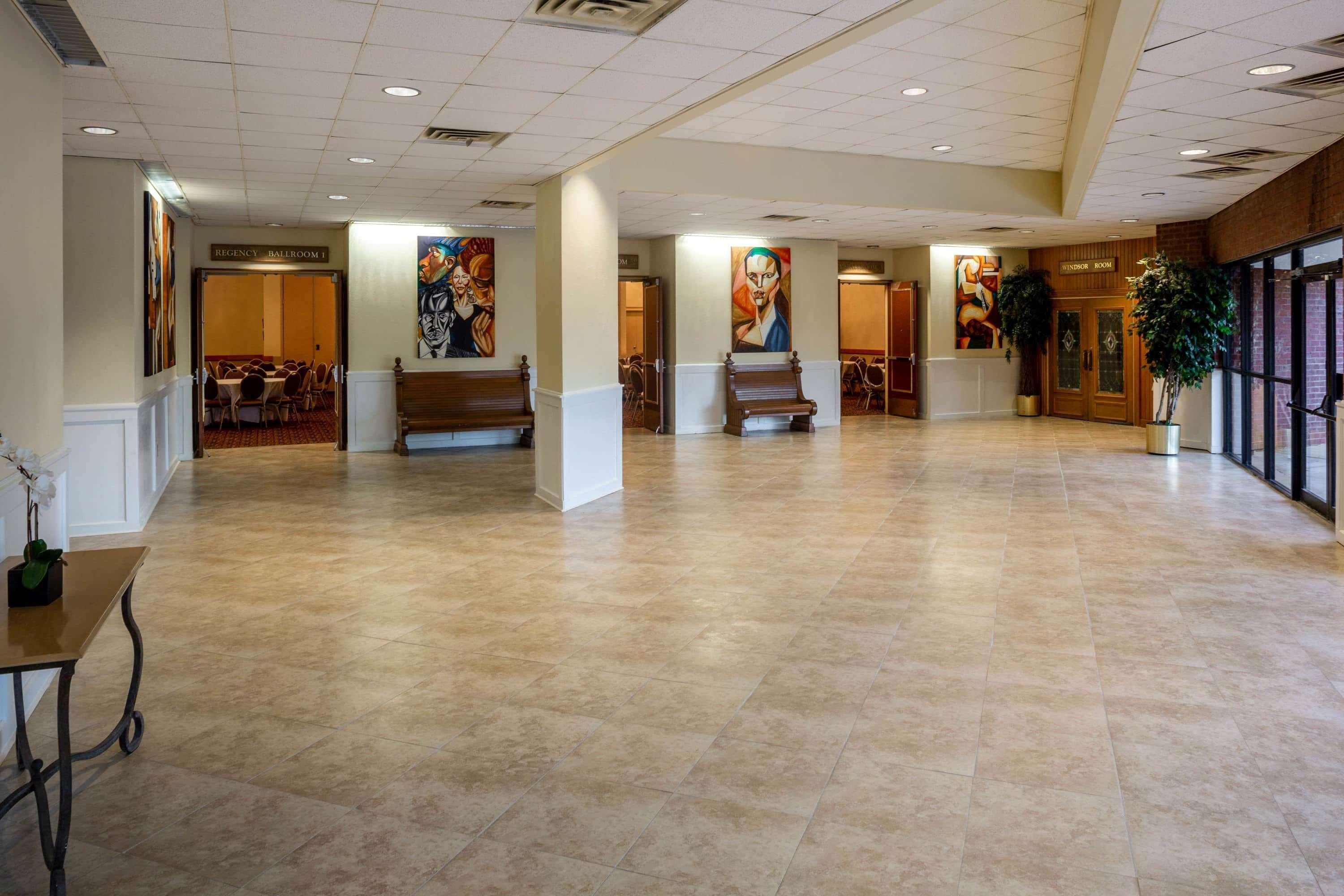 Days Inn & Suites By Wyndham Tallahassee Conf Center I-10 Extérieur photo