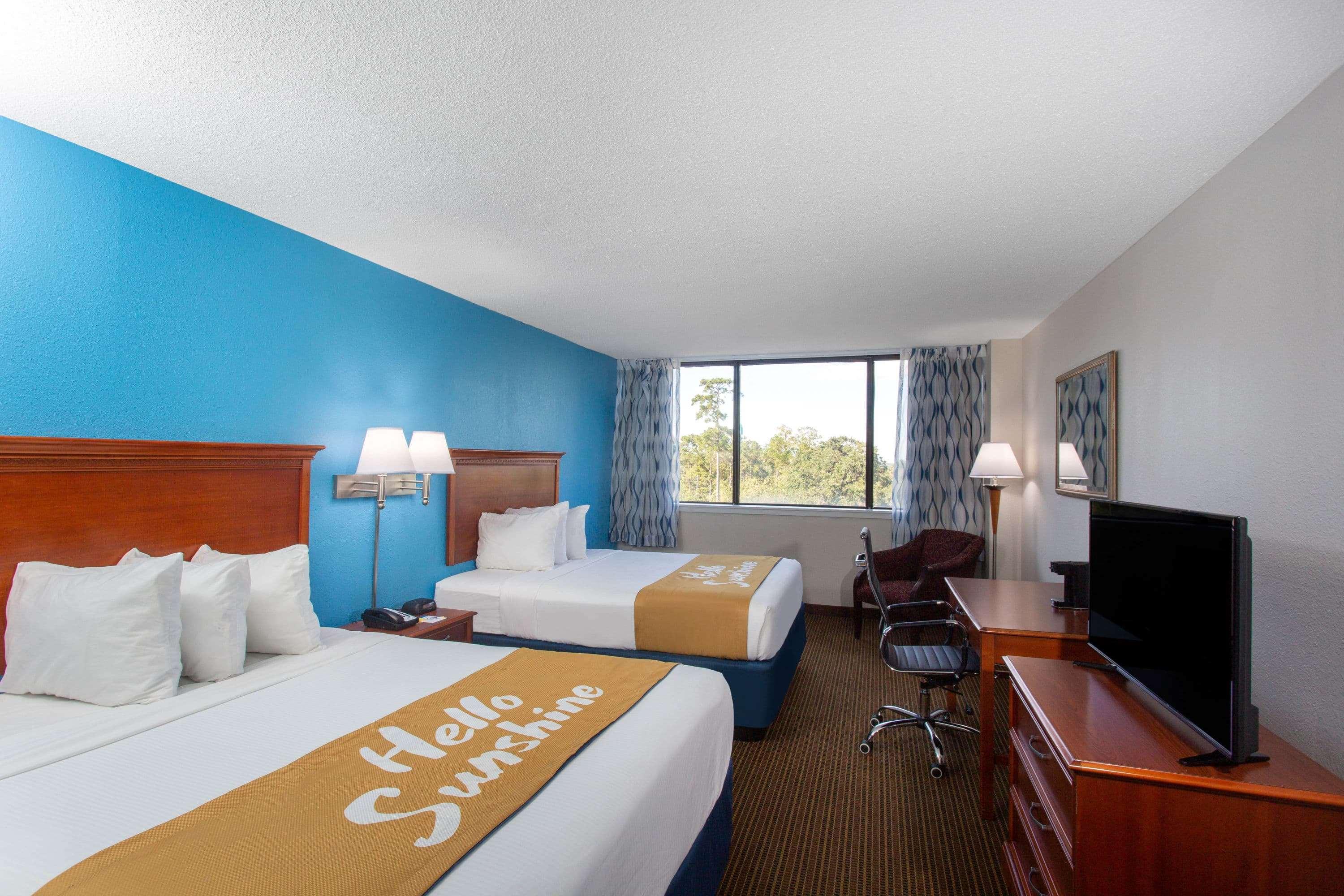 Days Inn & Suites By Wyndham Tallahassee Conf Center I-10 Extérieur photo