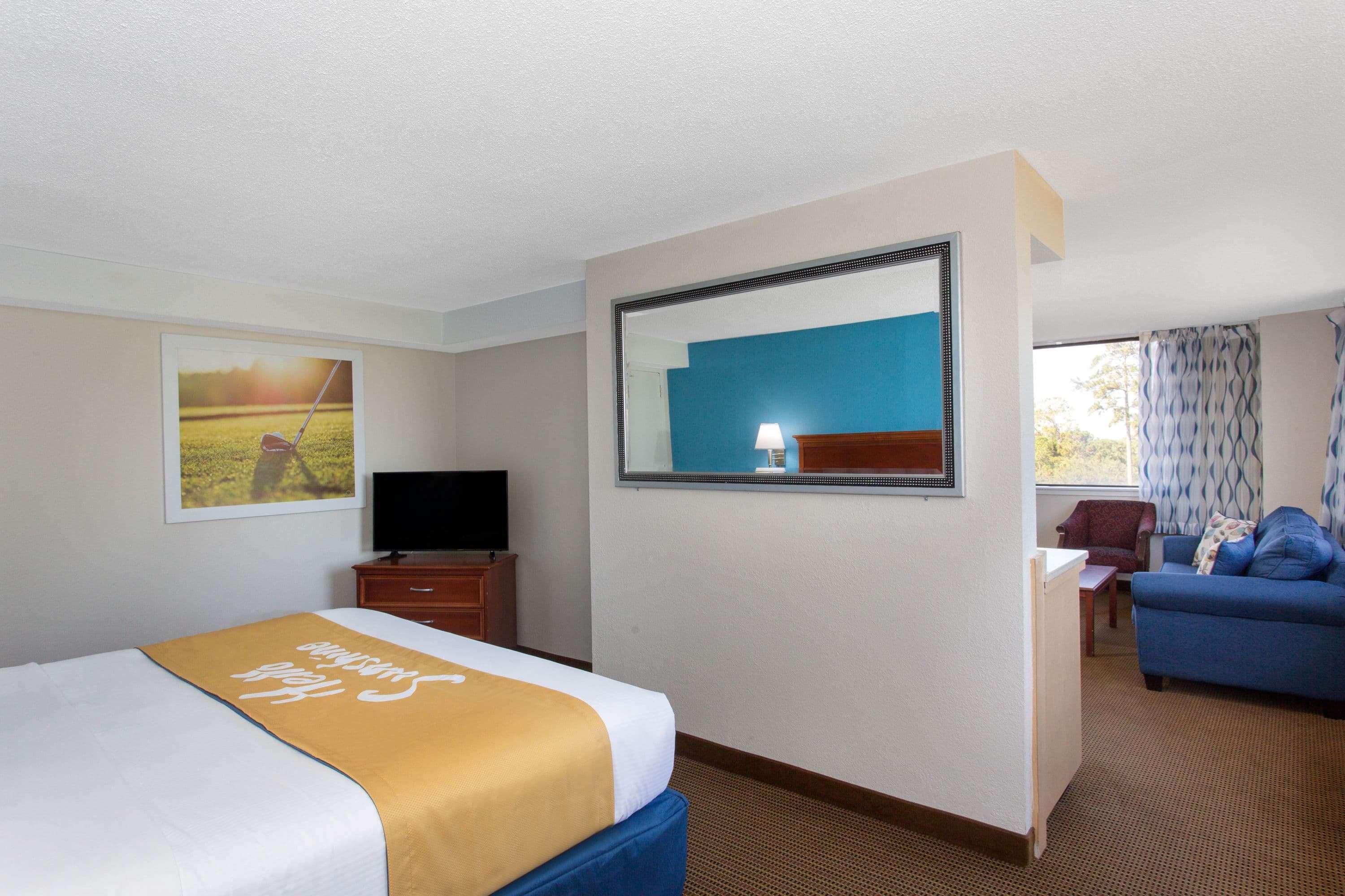 Days Inn & Suites By Wyndham Tallahassee Conf Center I-10 Extérieur photo